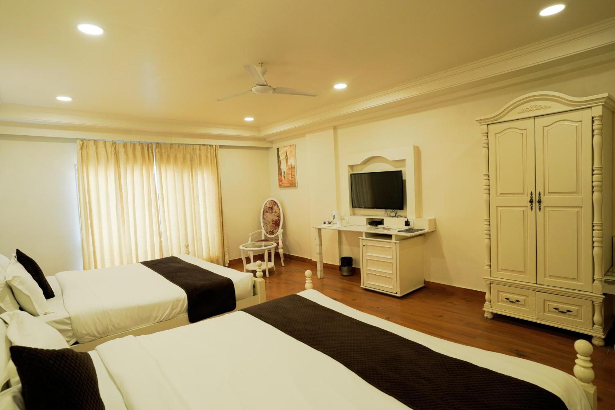 Cygnett Lite Grand, Jaipur Hotel Exterior photo
